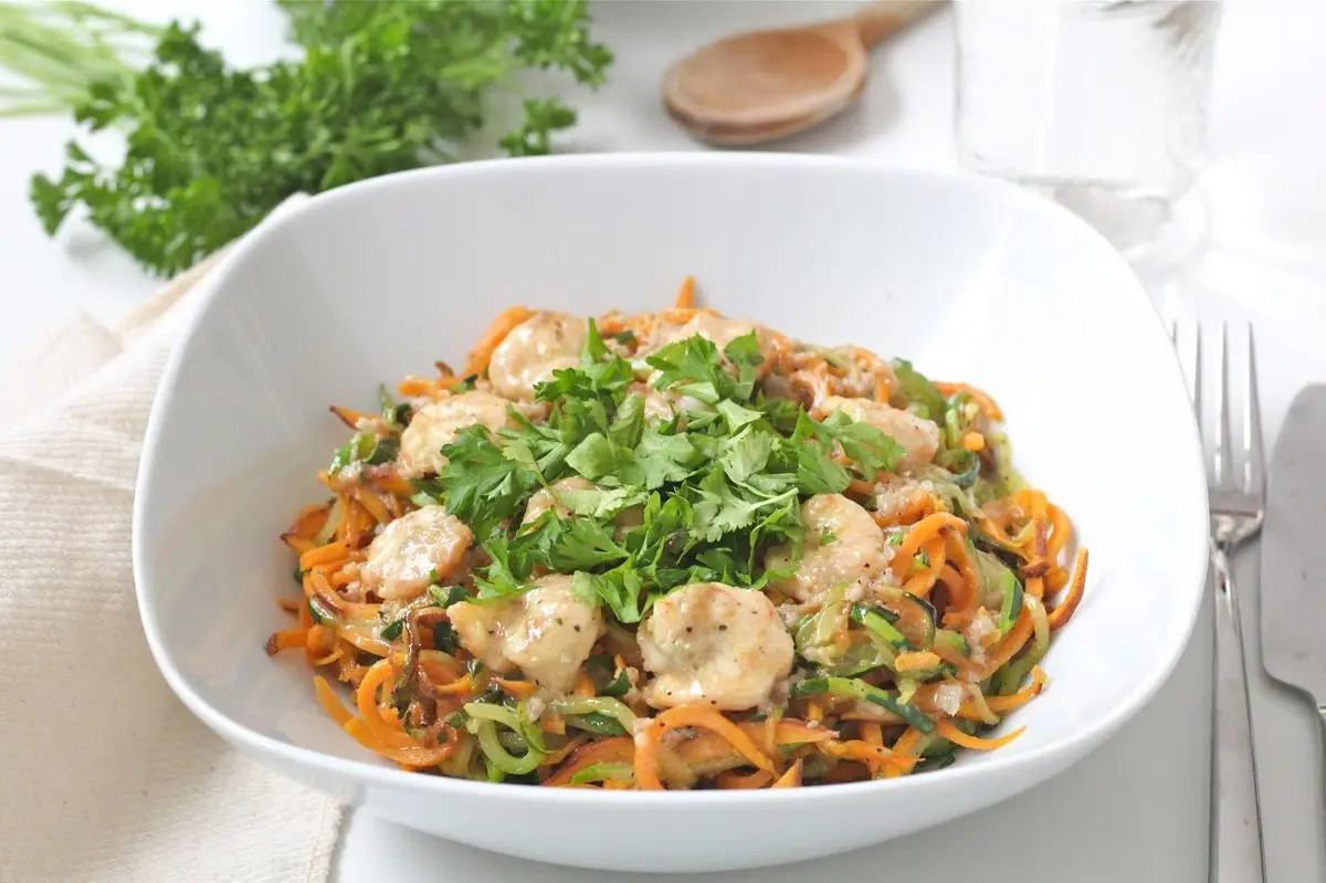 Garlic Shrimp Zoodles — AIP Paleo recipe